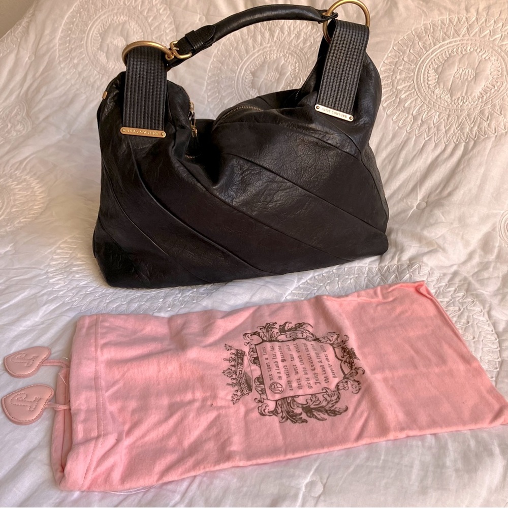 Juicy Couture Black bag used good condition